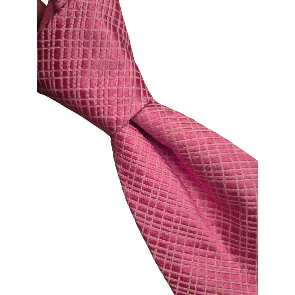 Faconnable Mens Pink Silk Textured Pattern Necktie Formal Business Accessory